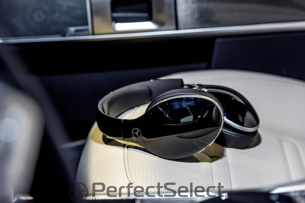 Наушники Bluetooth с активным шумоподавлением Mercedes-Benz